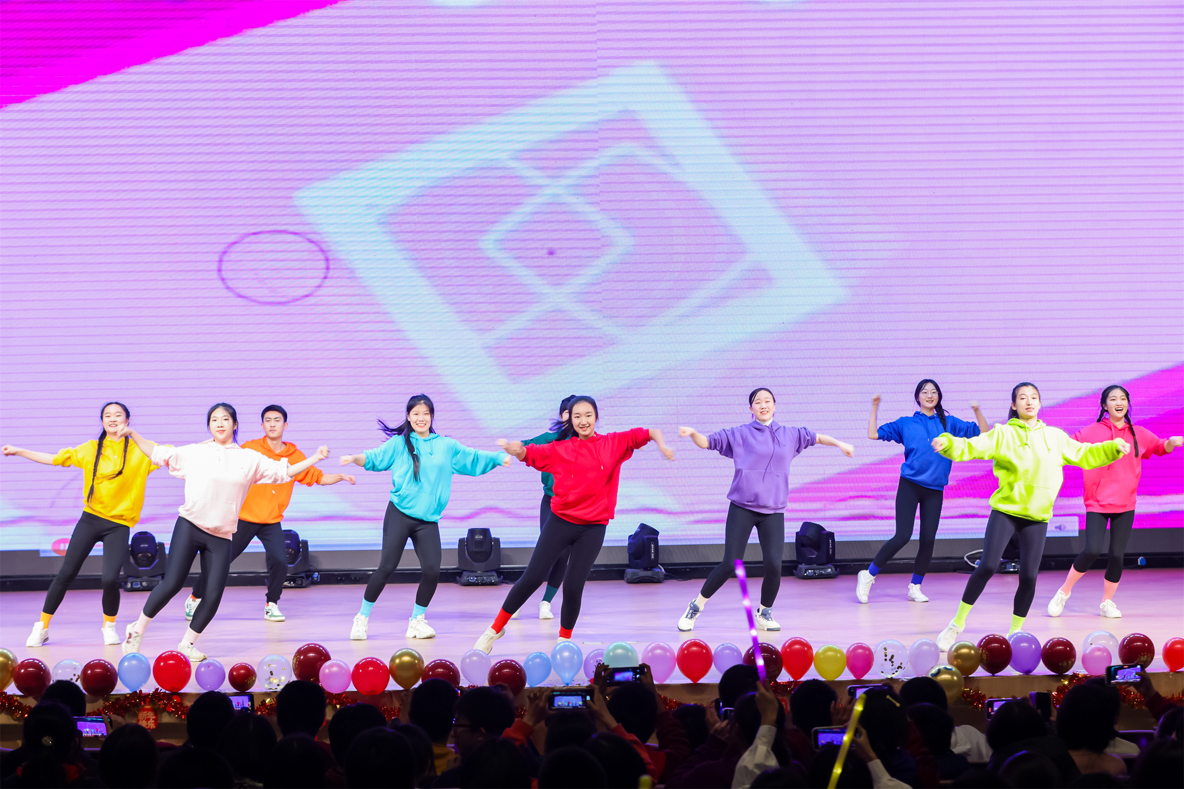 NHEY2982.jpg
